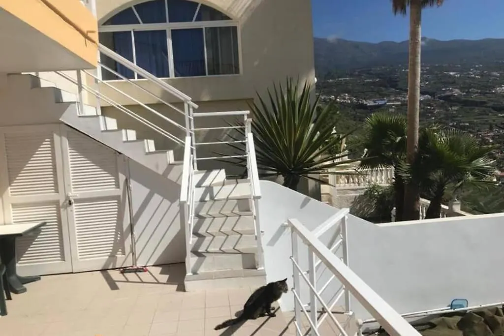 Casa Con Piscina Privada. Mirador De Humbolt. Villa Santa Ursula  Santa Ursula (Tenerife)